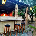 Theocharis Paradise 度假居