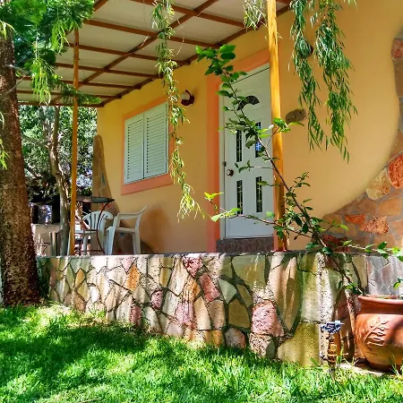 Theocharis Paradise Holiday home